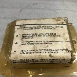 ABB UXAB239290948 UNDER VOLTAGE RELAY 220V - Image 2