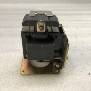 ABB UXAB239290948 UNDER VOLTAGE RELAY 220V - Image 7