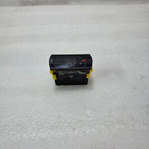 CAREL PJEZM0N010 DIGITAL TEMPERATURE CONTROLLER | 230V AC | REFRIGERATION CONTRO