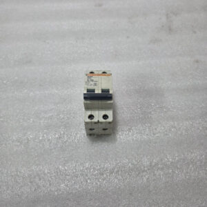 MERLIN GERIN MULTI9 C65L C10A 2 POLE MCB 400V 15KA CIRCUIT BREAKER