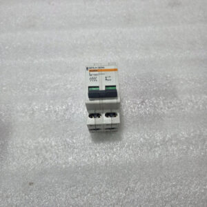 MERLIN GERIN MULTI9 15012 32A 415V 4 POLE ISOLATOR SWITCH