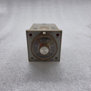 OMRON H3BF-8 MULTIFUNCTION TIMER 100-120V