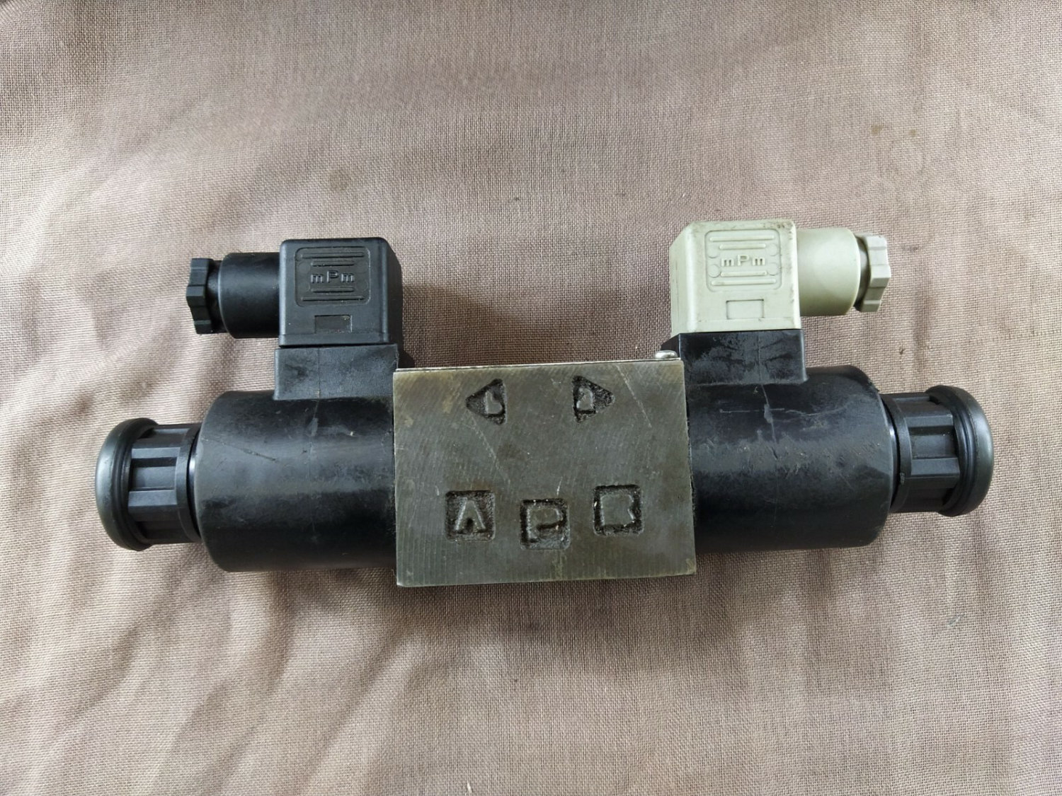 Damcos SA G01 E3X C230 31ES Solenoid Valve SAG01E3XC23031ES 160L8052 - Image 6