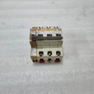 Merlin Gerin Multi9 C100 63A 3-Pole Type C MCB with SD-OF Auxiliary Contact Indu