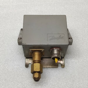 DANFOSS KPS35 PRESSURE SWITCH 060-3100 454
