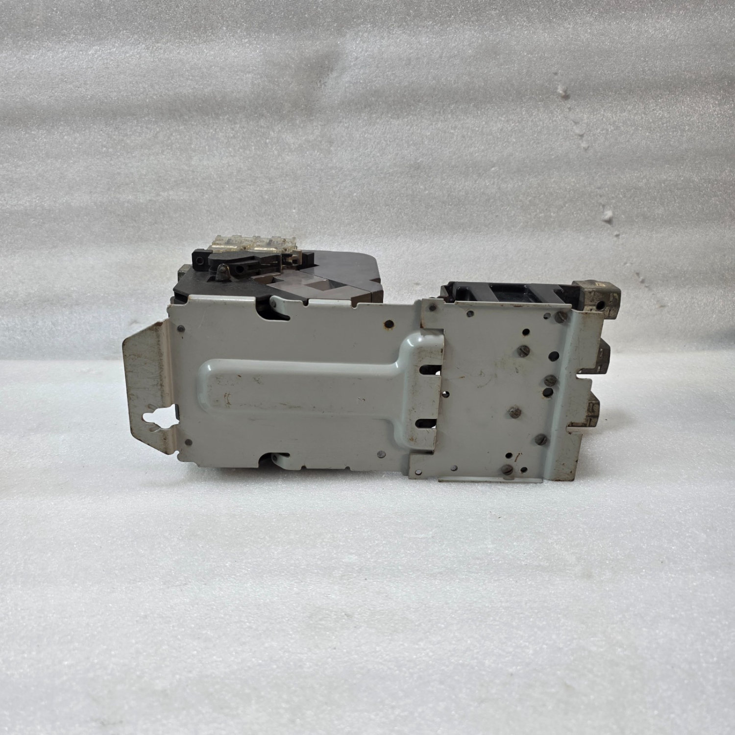 FURNAS 14JG32A-81 SER B MOTOR STARTER 135A 190-240V - Image 15