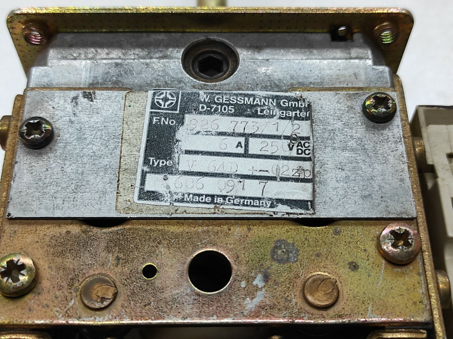 LIEBHERR W.GESSMANN 926 773 1/2 V64D +-02ZP COMPOUND DRIVE 1186828 V44D-02ZP - Image 10