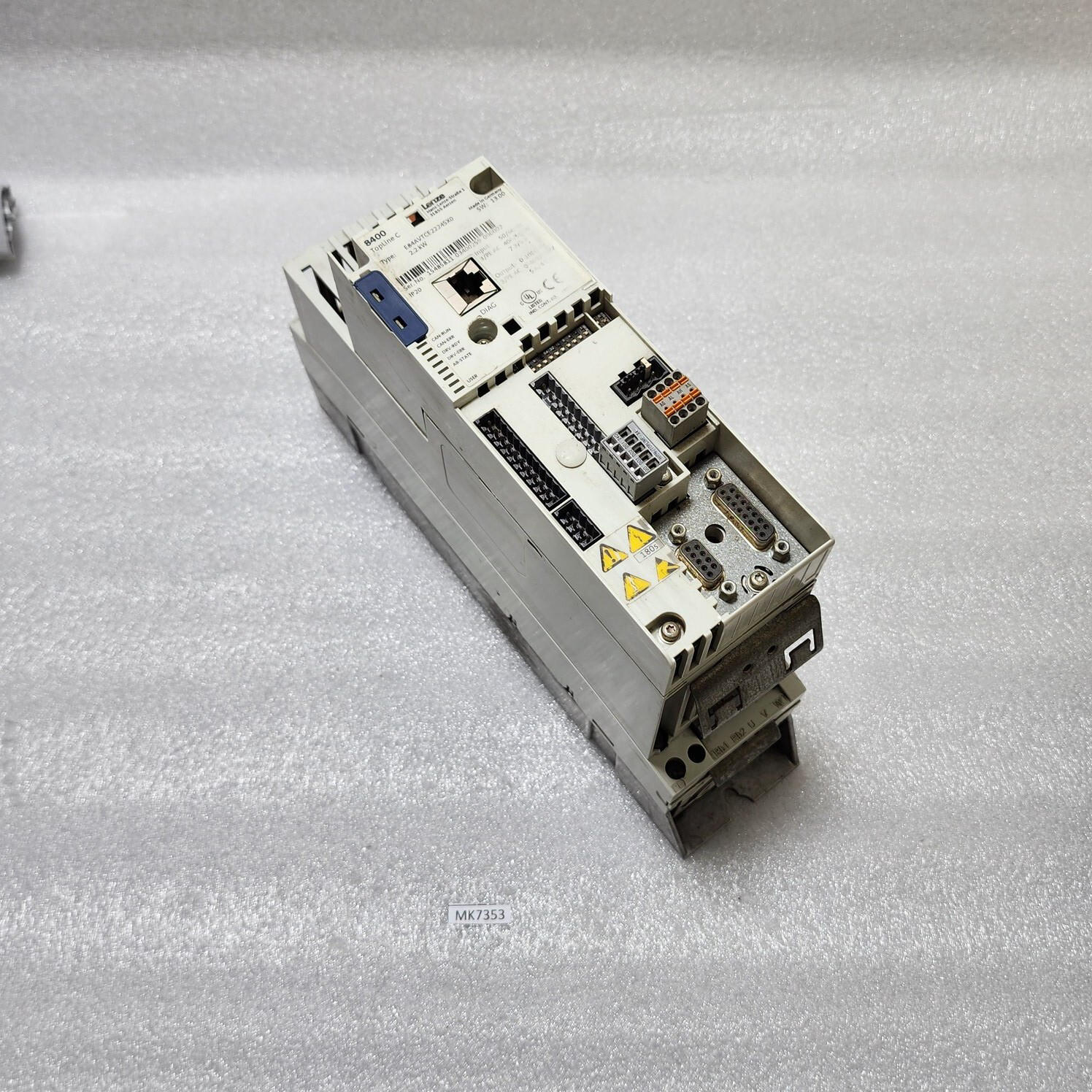 LENZE E84AVTCE2224SX0 2.2kW 3PH AC DRIVE 8400 TOPLINE C 15485811 - Image 7