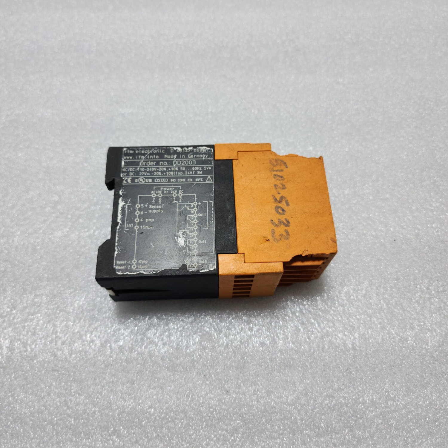 IFM MONITOR FR-1 FREQUENCY SPEED DD2003 110-240VAC/27VDC - Image 3