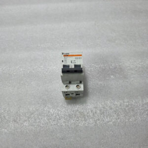 MERLIN GERIN MULTI 9 C32N 5A DOUBLE POLE MCB TYPE D 6KA CIRCUIT BREAKER