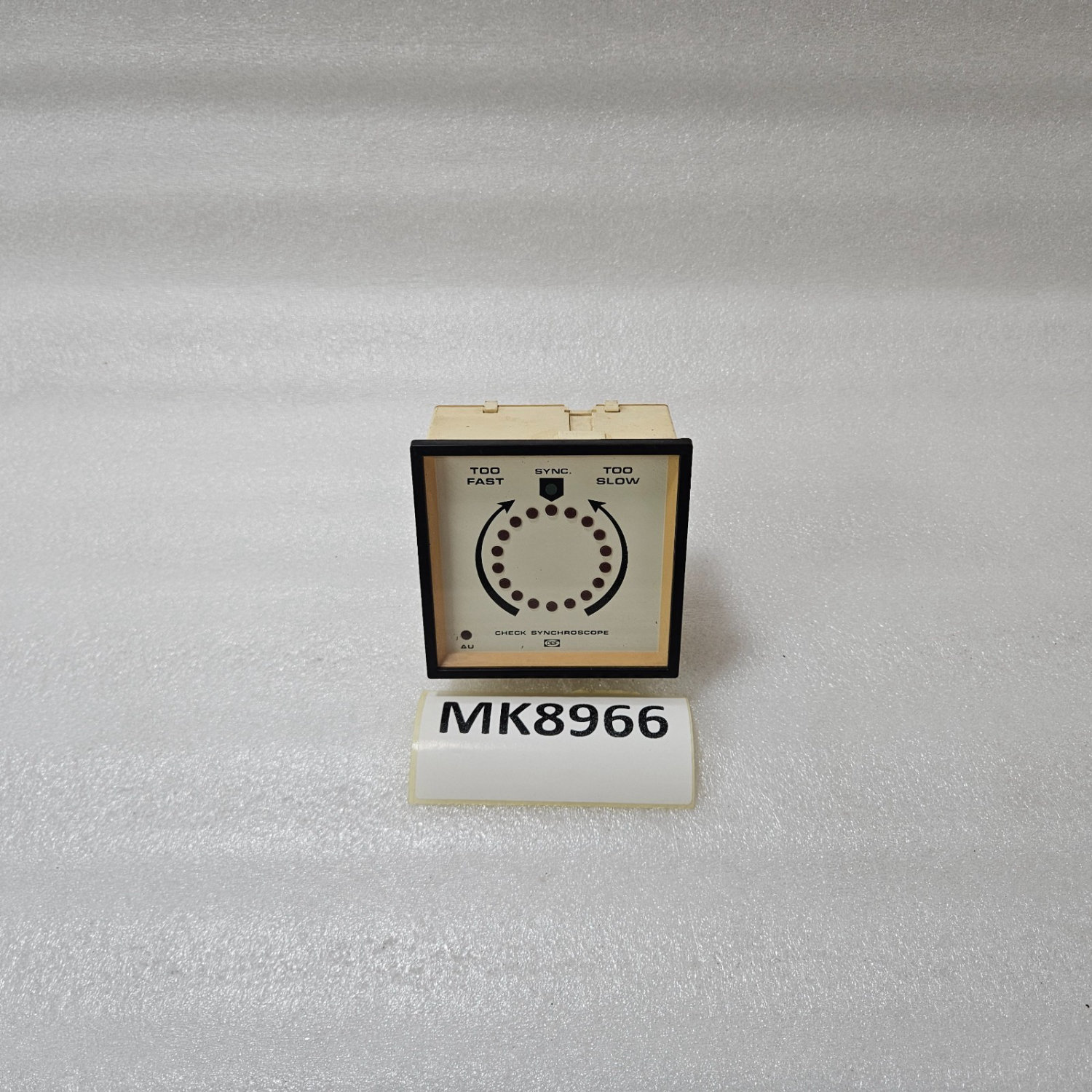 DEIF CHECK SYNCHROSCOPE PANEL METER GENERATOR SYNCHRONIZING INDICATOR 380–440V - Image 8