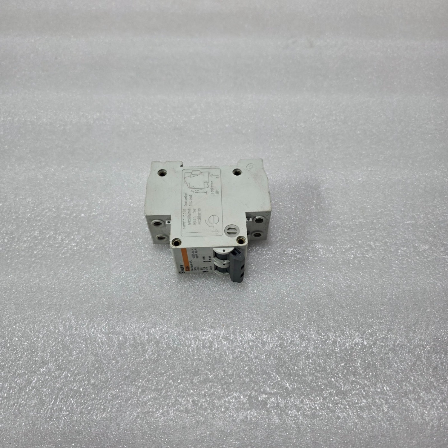 MERLIN GERIN MULTI9 C32H 15A 2P TYPE U DOUBLE POLE CIRCUIT BREAKER 380/415V IEC - Image 3