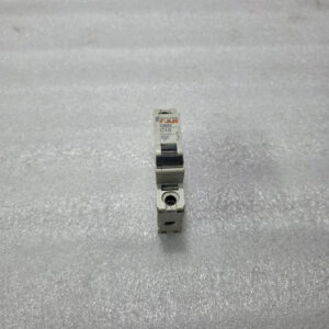 MERLIN GERIN MULTI 9 C60H C10 10A SINGLE POLE MCB CIRCUIT BREAKER 240/415V 10KA