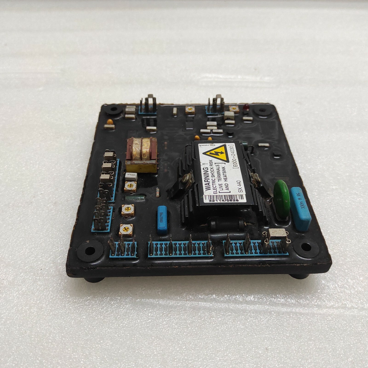 STAMFORD SX440 AVR E000-24030 - Image 2