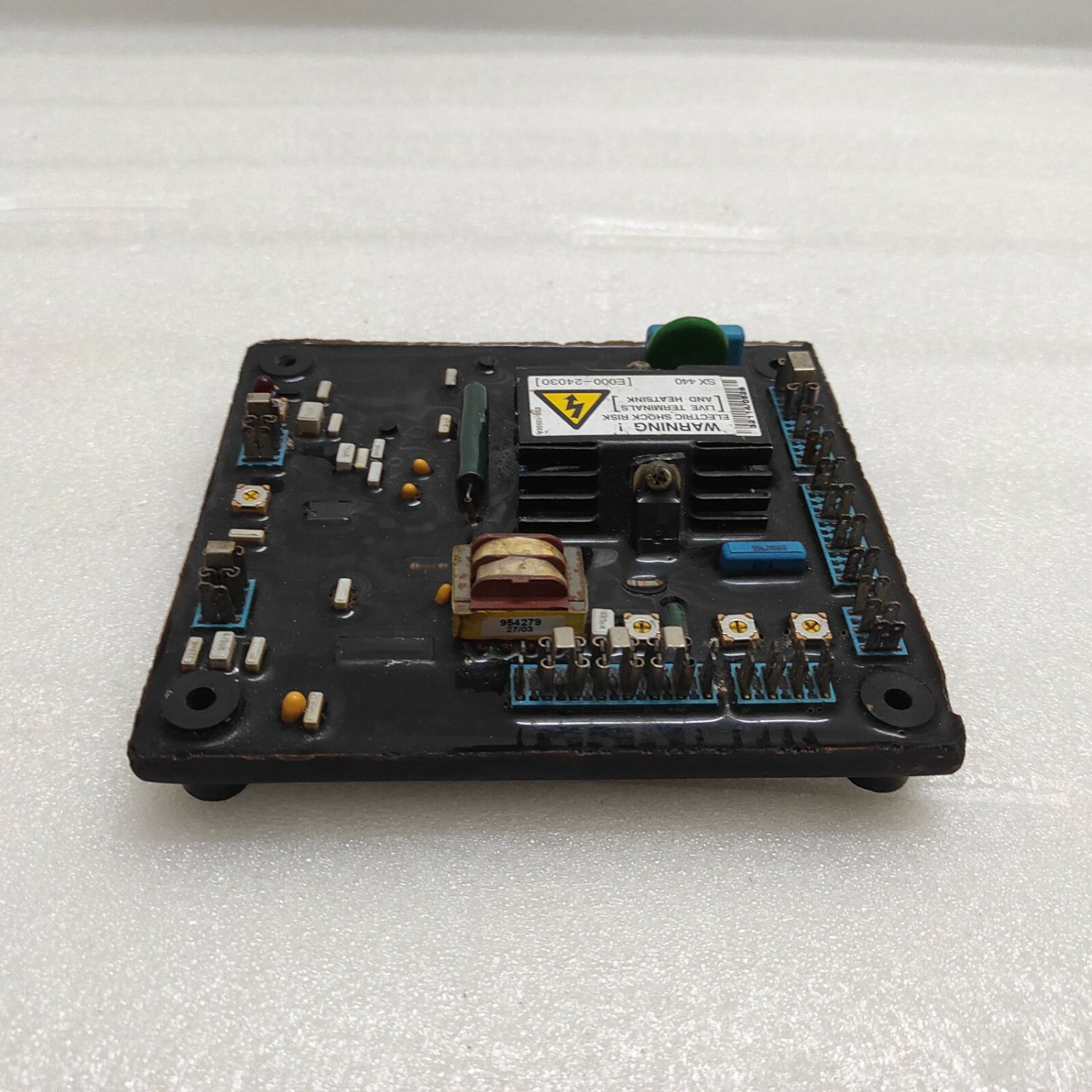 STAMFORD SX440 AVR E000-24030 - Image 3