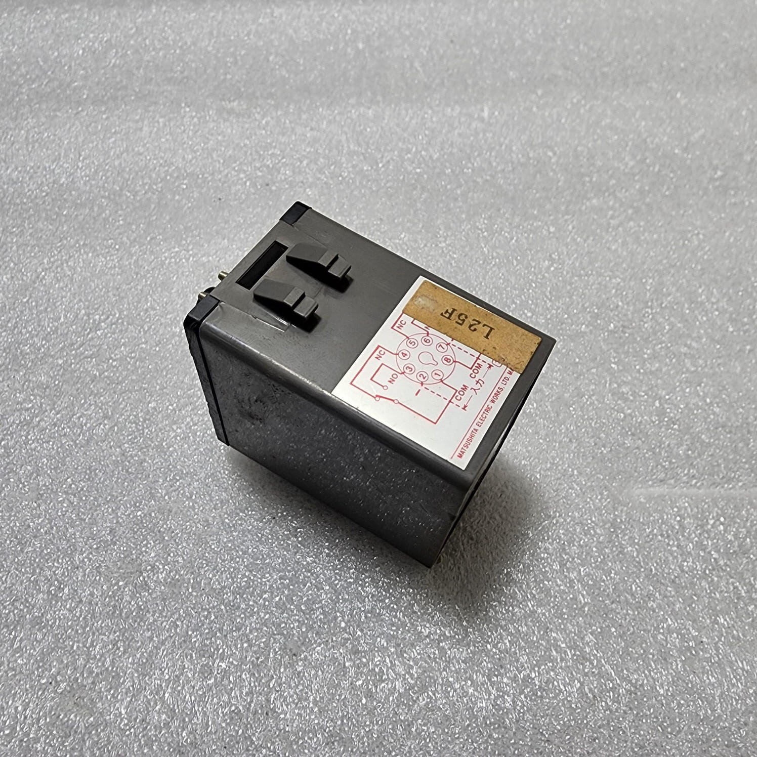 MATSUSHITA BAV851-24 FLICKER RELAY 24VDC - Image 3
