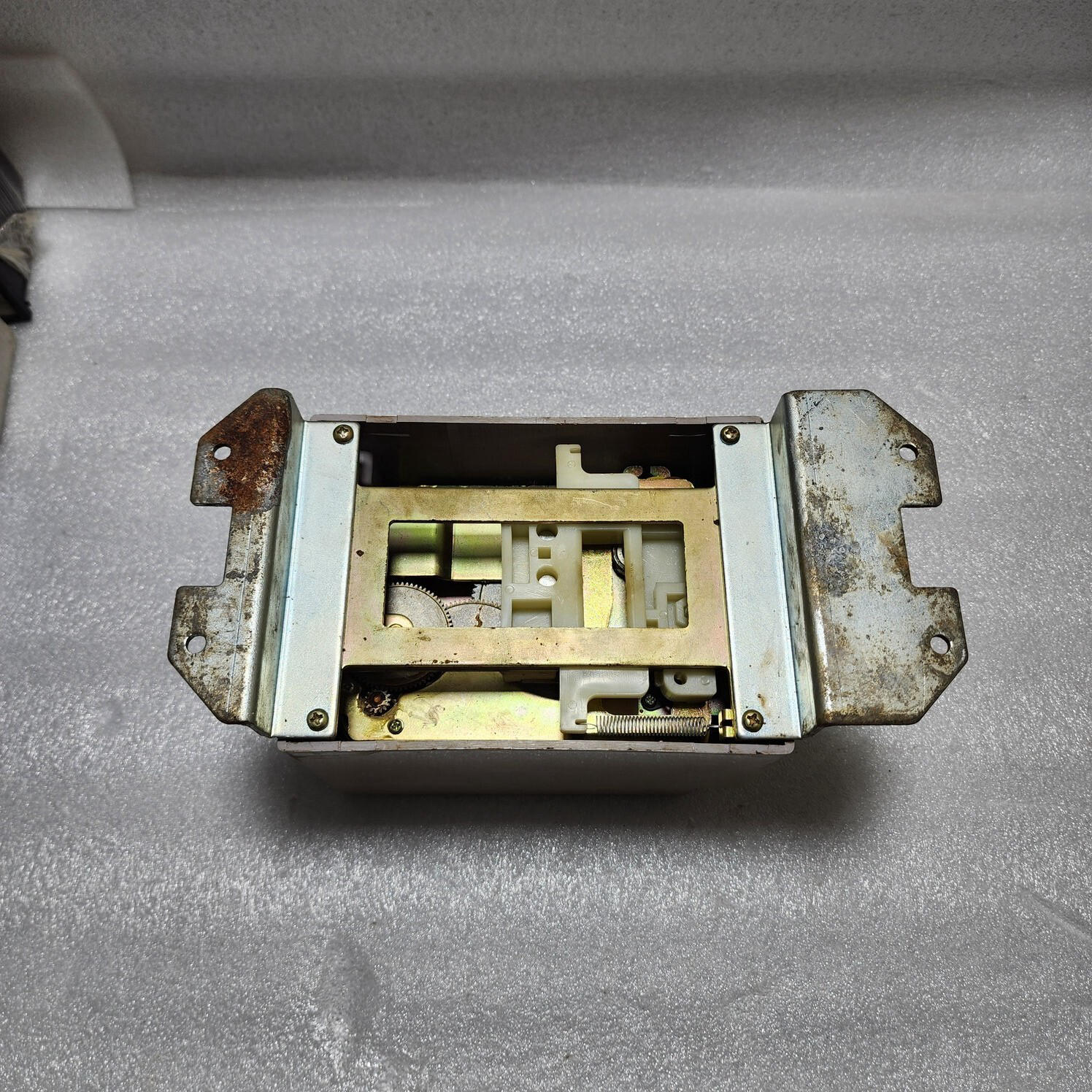 HYUNDAI MOT-68E MOTOR OPERATOR 110VDC - Image 6