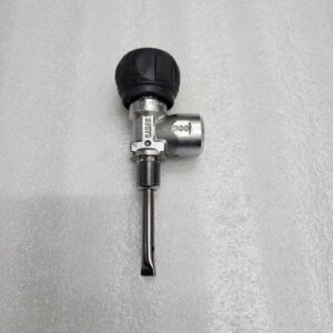SABRE BREATHING AIR CYLINDER VALVE 300 BAR THREAD M18