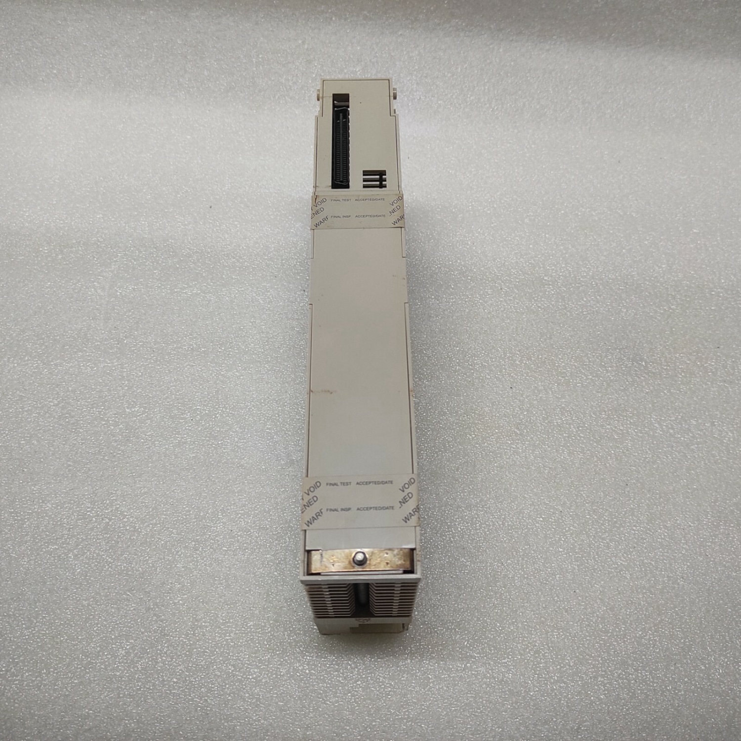 SE 140DDI84100 DC IN 10-60V 8X2 - Image 9