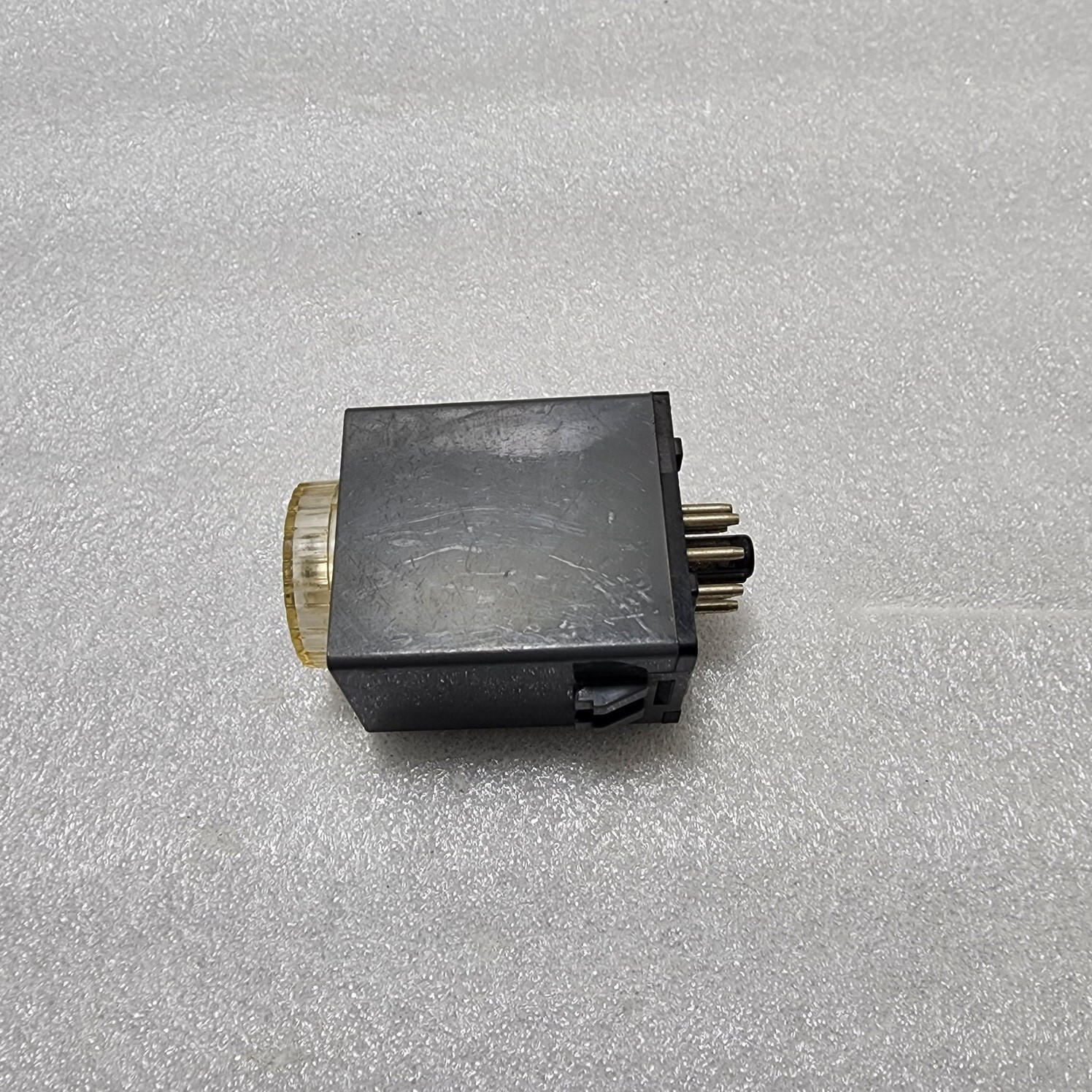 MATSUSHITA PMH TIMER AT4319 24VDC - Image 4