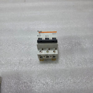MERLIN GERIN MULTI9 C32N D25A 3P TRIPLE POLE 25A MINIATURE CIRCUIT BREAKER MCB 3