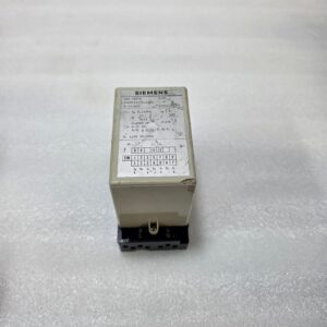 SIEMENS GMUP 520/H PROTECTION RELAY 11KV 300/1A CURRENT MONITORING RELAY 4–20MA
