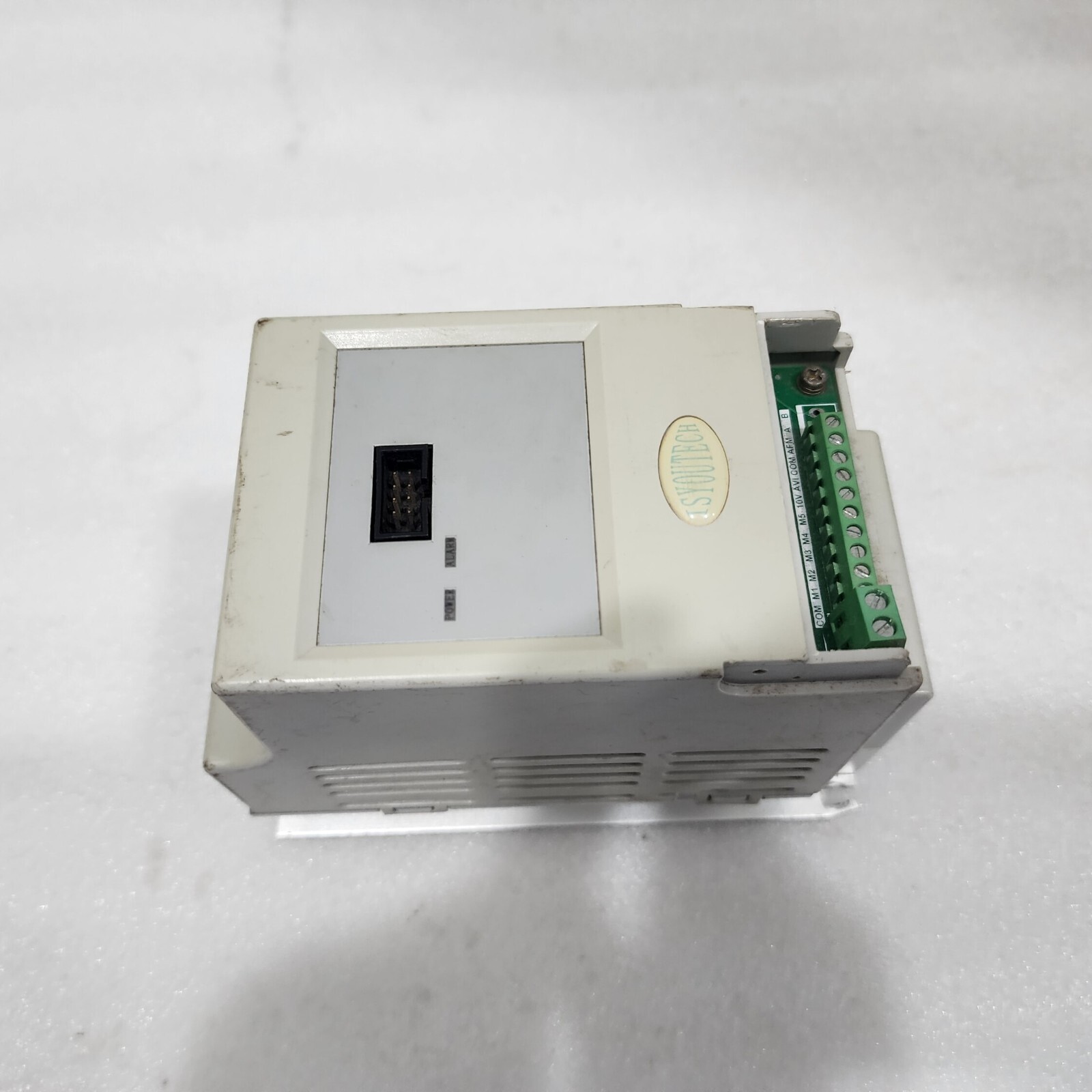 ISYOU TECHNOLOGY AFI004S21-XF INVERTER DRIVE 0.4KW - Image 2