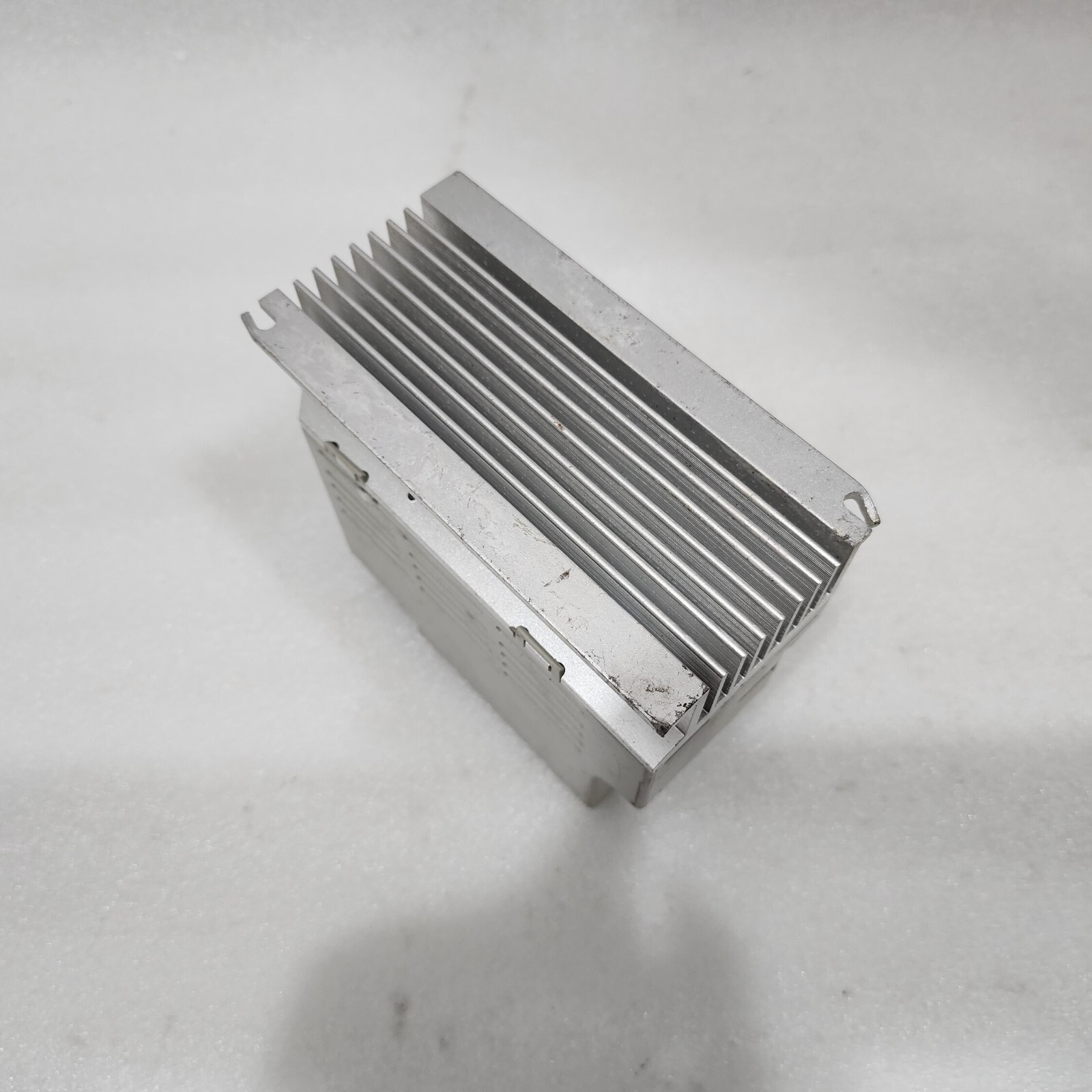 ISYOU TECHNOLOGY AFI004S21-XF INVERTER DRIVE 0.4KW - Image 7