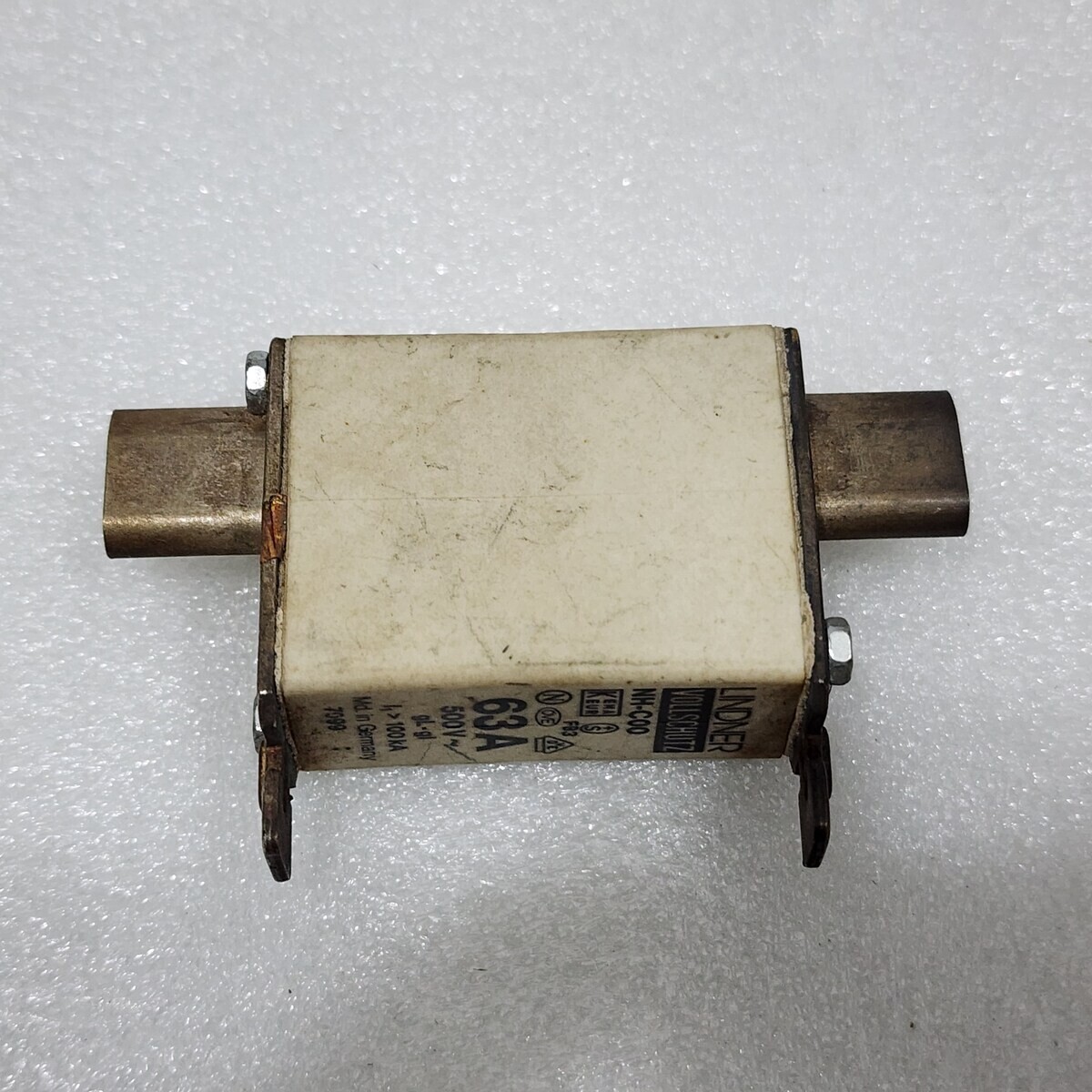 LINDNER NH-C00 63A FUSE 7099 63A/500V - Image 3