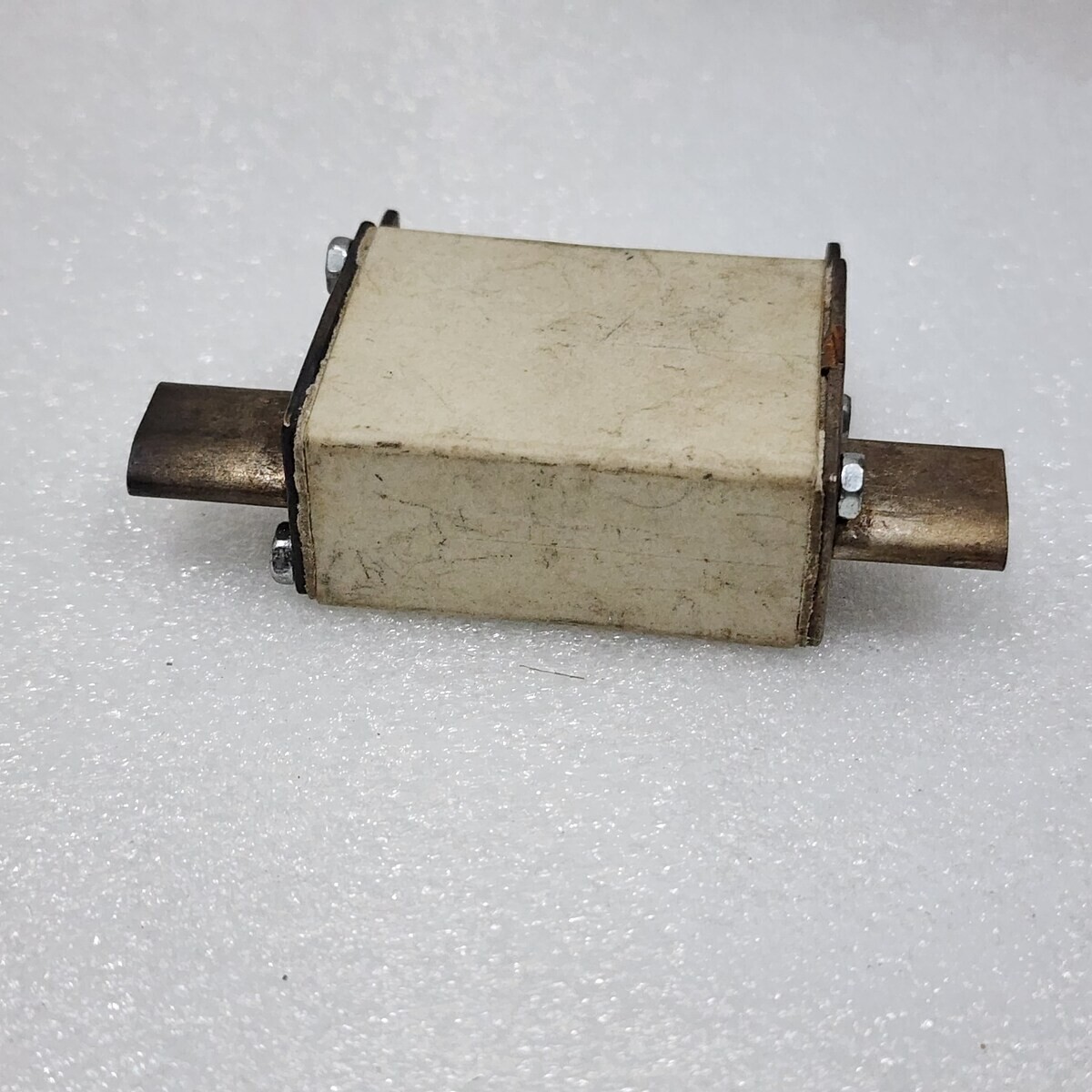 LINDNER NH-C00 63A FUSE 7099 63A/500V - Image 5