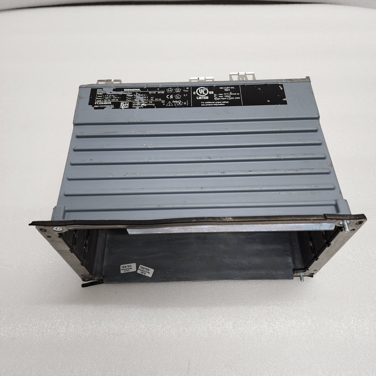 SIEMENS SIPROTEC 7SJ82 EMPTY BACK PANEL - Image 2