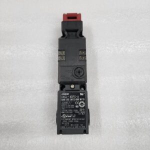 OMRON D4GL-4DFG-A GUARD LOCK SAFETY DOOR SWITCH