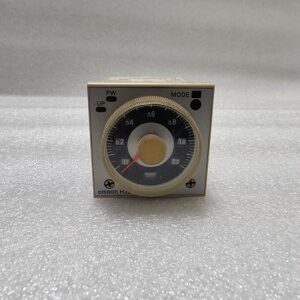 OMRON H3BA-N8H MULTIFUNCTION TIMER 24VDC LOT OF 3 UNIT