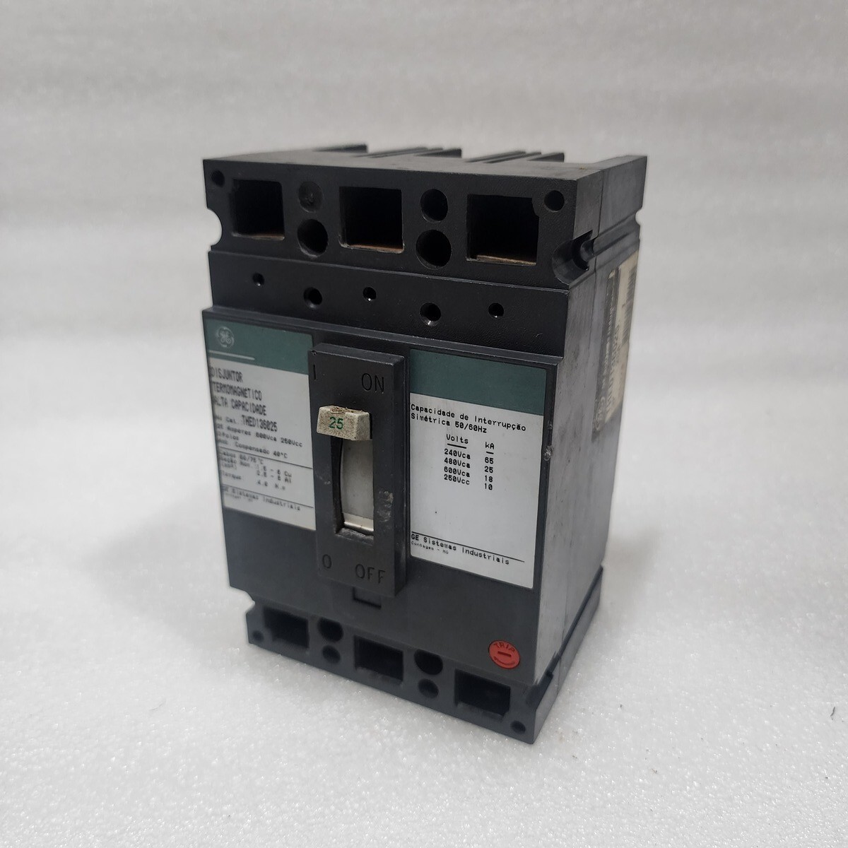 GE THED136025 3-POLE CIRCUIT BREAKER 25A GENERAL ELECTRIC - Image 3