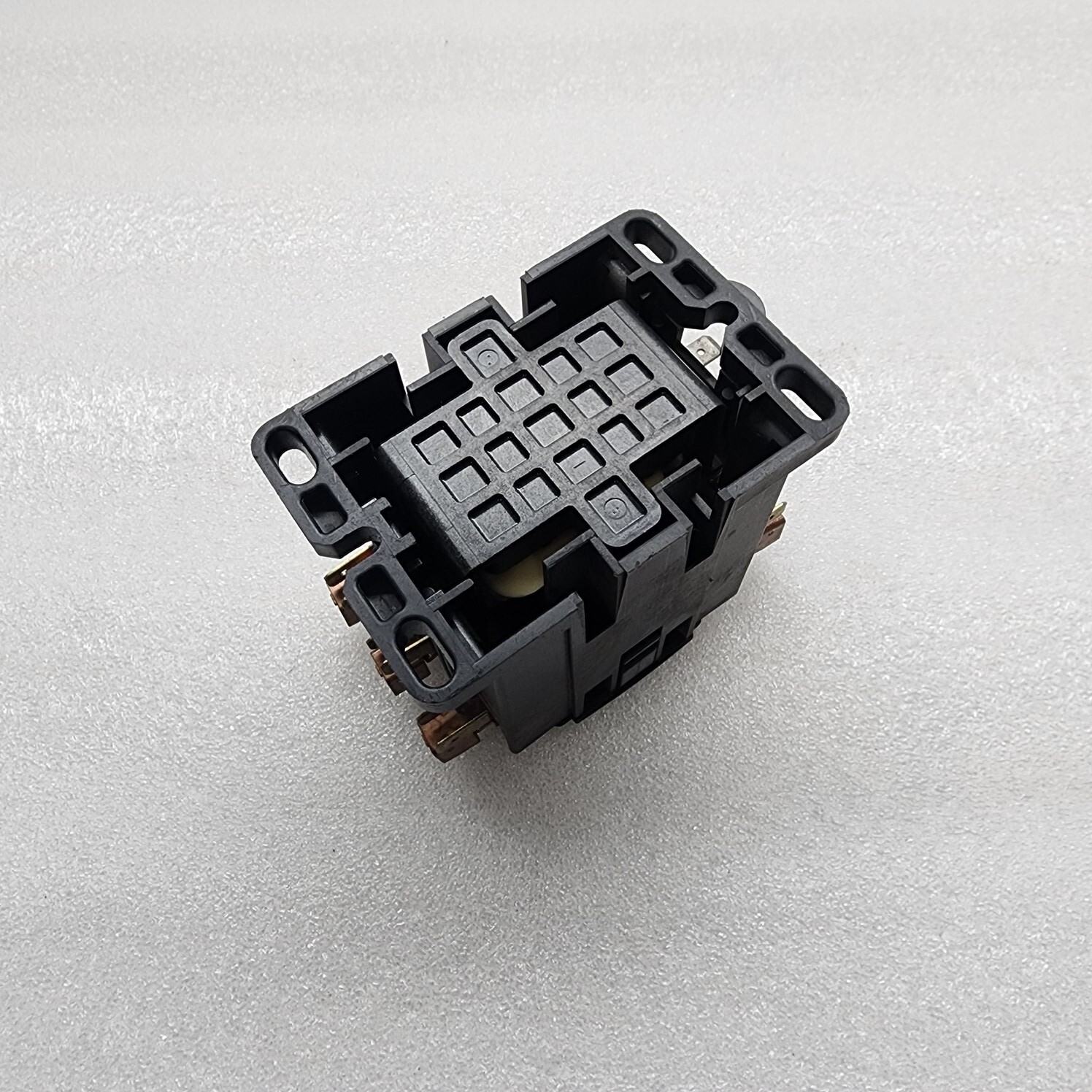 SQUARE D 8910DPA43 3-POLE DEFINITE PURPOSE CONTACTOR 40A - Image 5