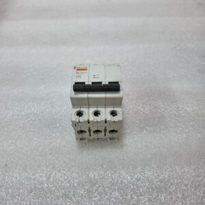 MERLIN GERIN MULTI9 63A 3 POLE 415V CIRCUIT BREAKER SWITCH