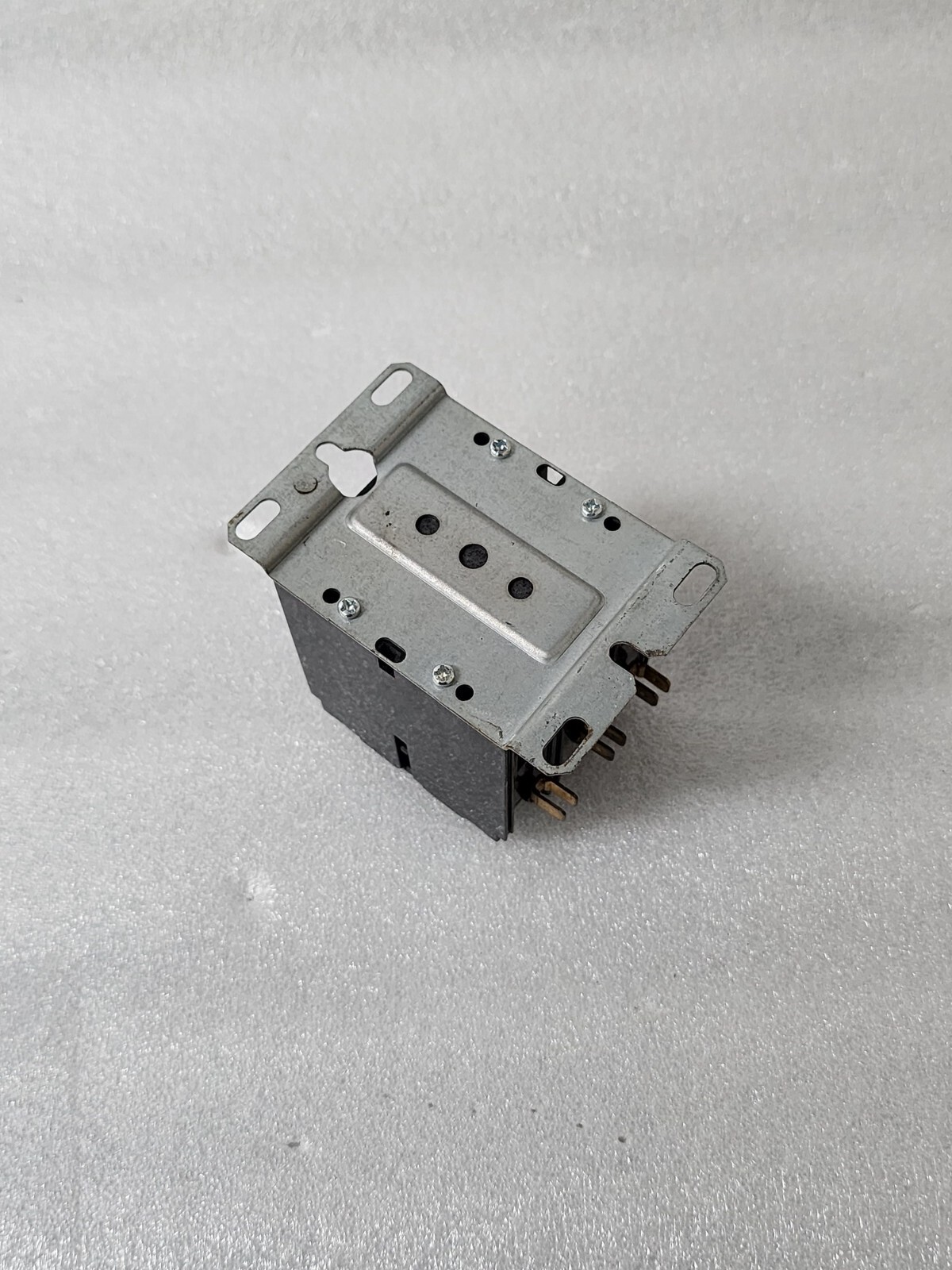 HARTLAND CONTROLS HCCY3XU02CY 3-POLE CONTACTOR 40A COIL VOLTAGE 208/240V - Image 7