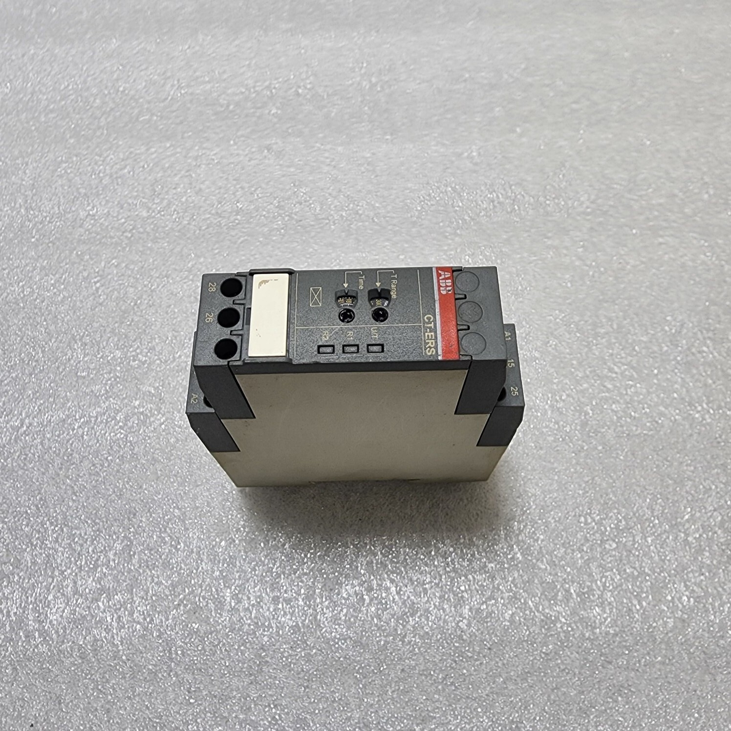 ABB CT-ERS.22S ON-DELAY TIME RELAY 1SVR730100R3300 24-240VAC/24-48VDC - Image 2