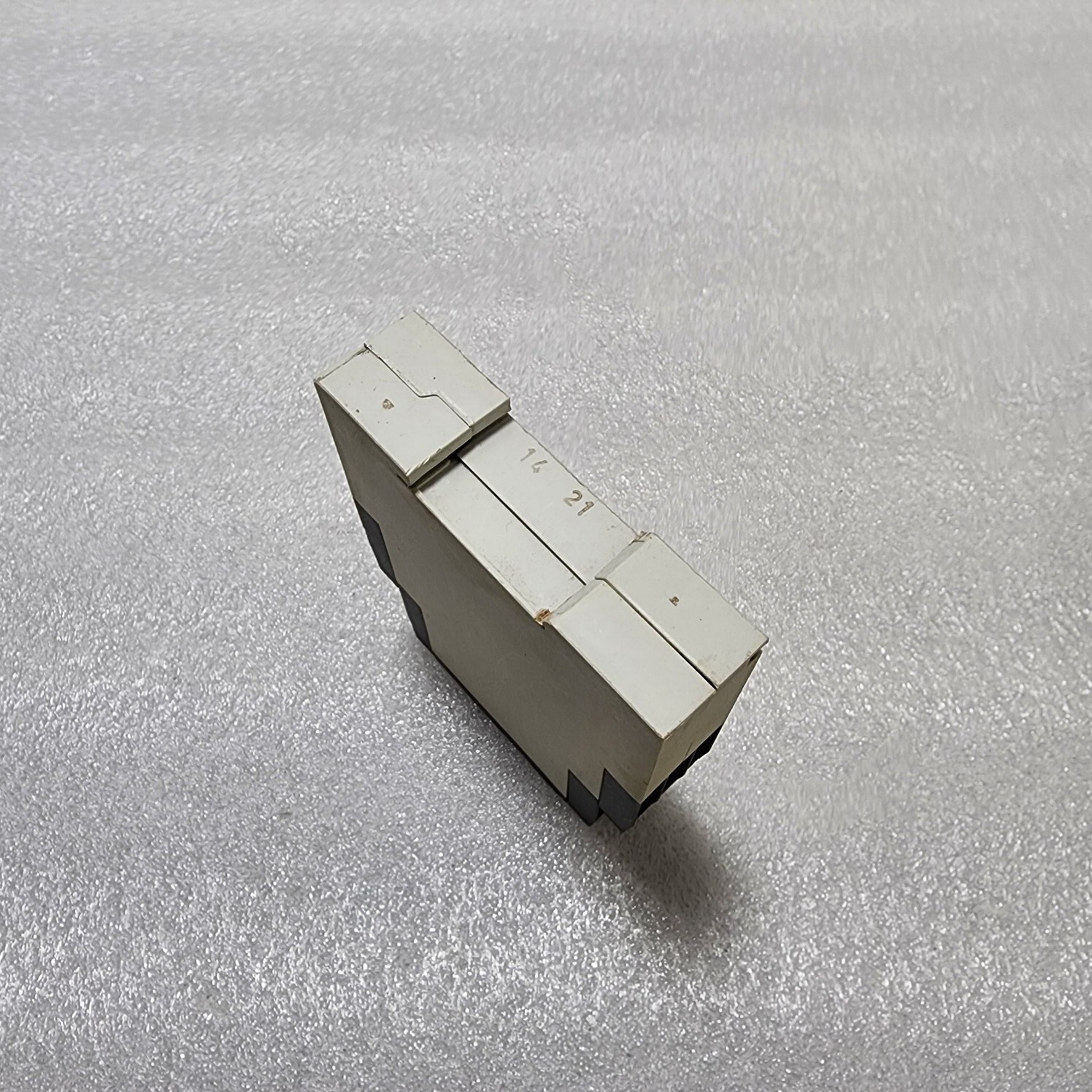 ABB CT-ERS.22S ON-DELAY TIME RELAY 1SVR730100R3300 24-240VAC/24-48VDC - Image 5