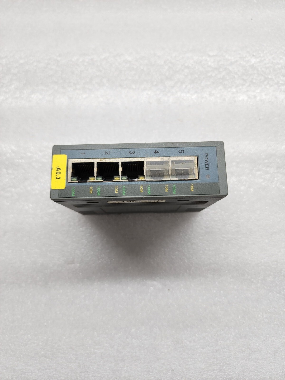 ICP DAS NS-205 ETHERNET SWITCH - Image 2