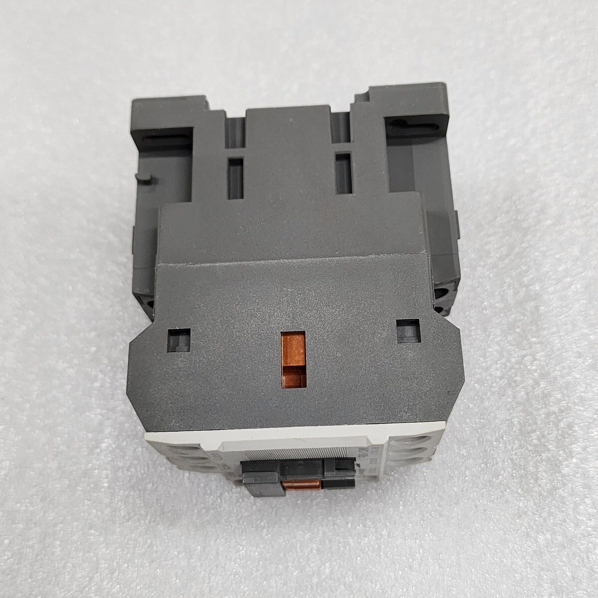 LS ELECTRIC MC-18B MAGNETIC CONTACTOR 18A COIL VOLTAGE 110V - Image 7
