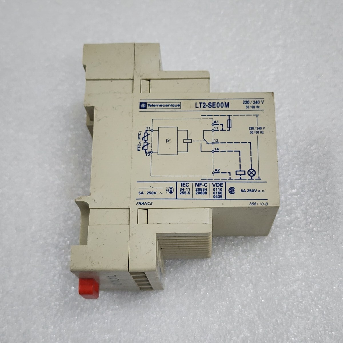TELEMECANIQUE LT2-SE00M PTC THERMISTOR PROTECTION RELAY 200-240V - Image 3