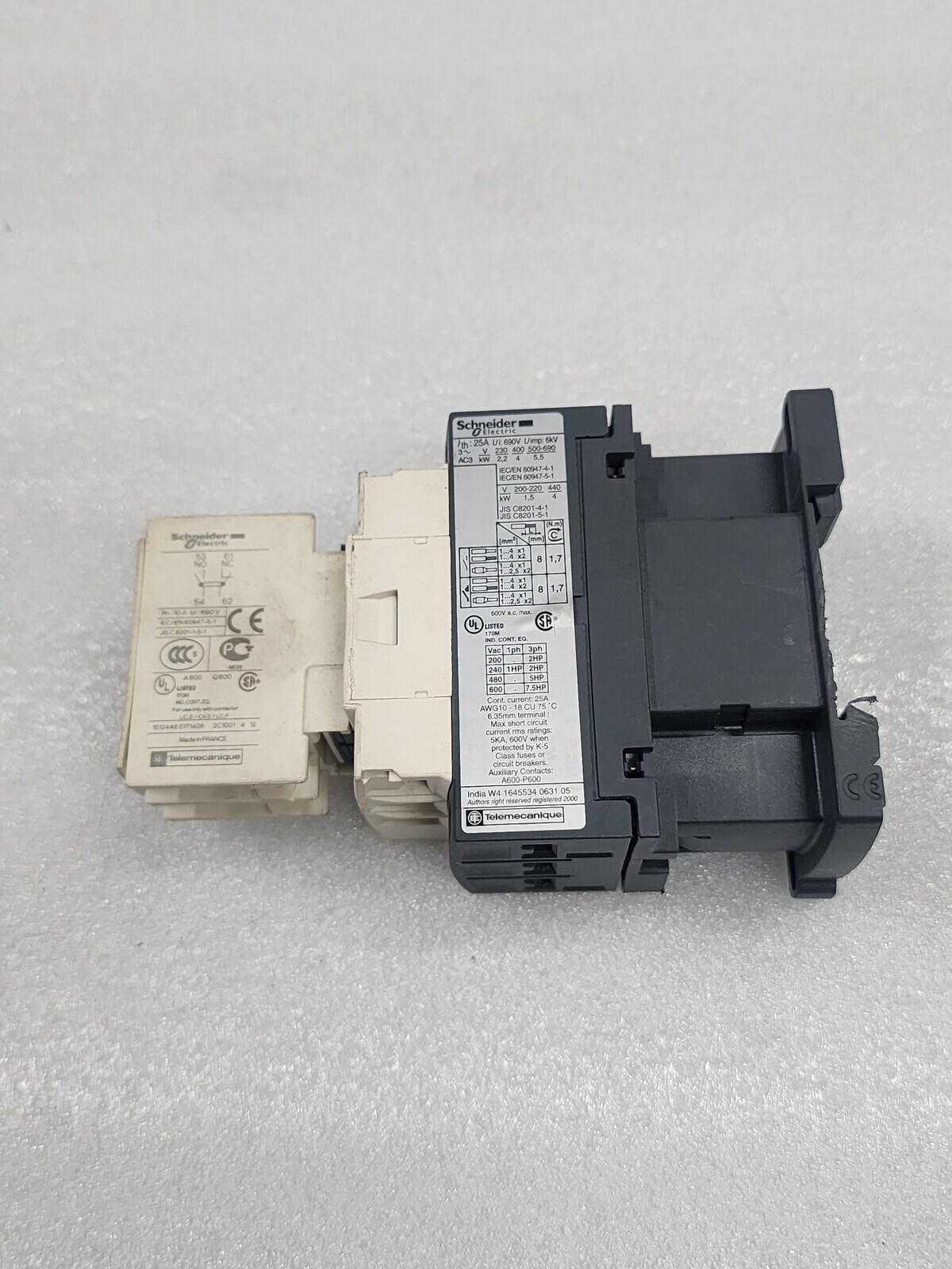 LC1D09 CONTACTOR LADN11 AUX CONTACT BLOCK - Image 3