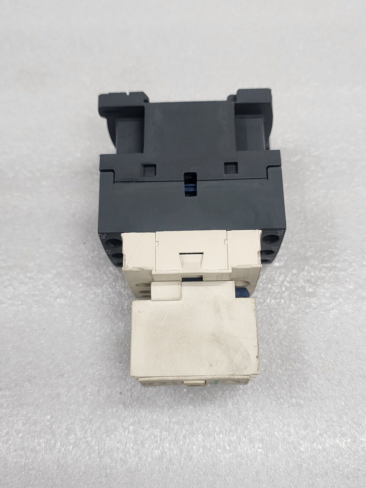 LC1D09 CONTACTOR LADN11 AUX CONTACT BLOCK - Image 5