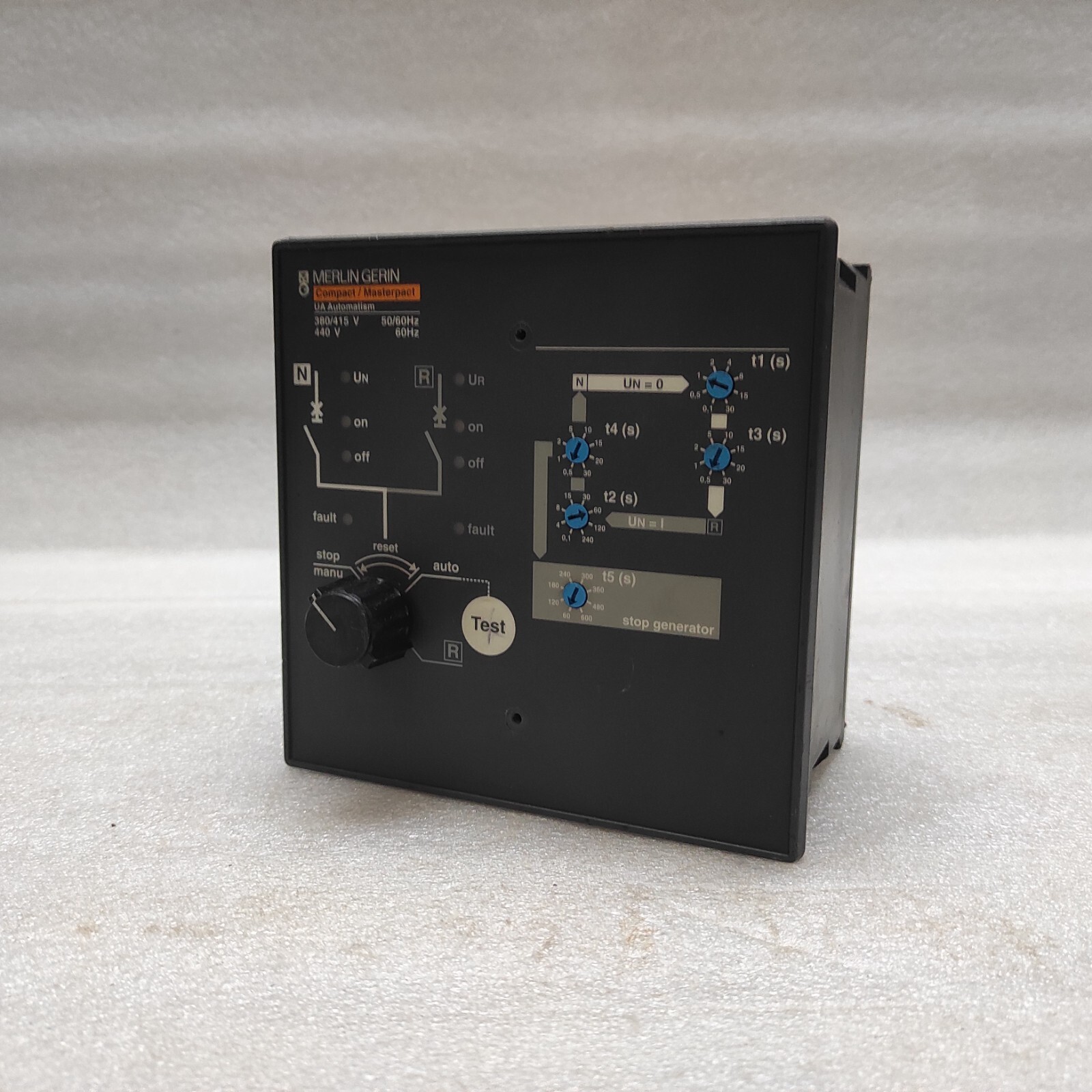 MERLIN GERIN 29380 COMPACT MASTERPACT 380/415V-440V UA CONTROLLER - Image 2