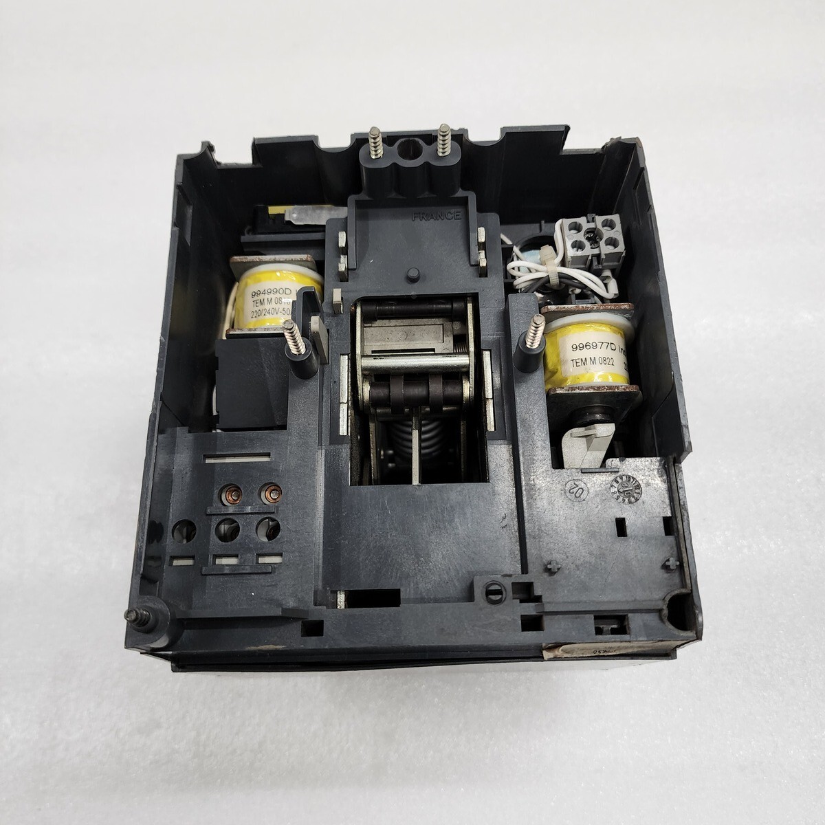 MERLIN GERIN COMPACT NS400 N MOTOR OPERATOR 400A - Image 9