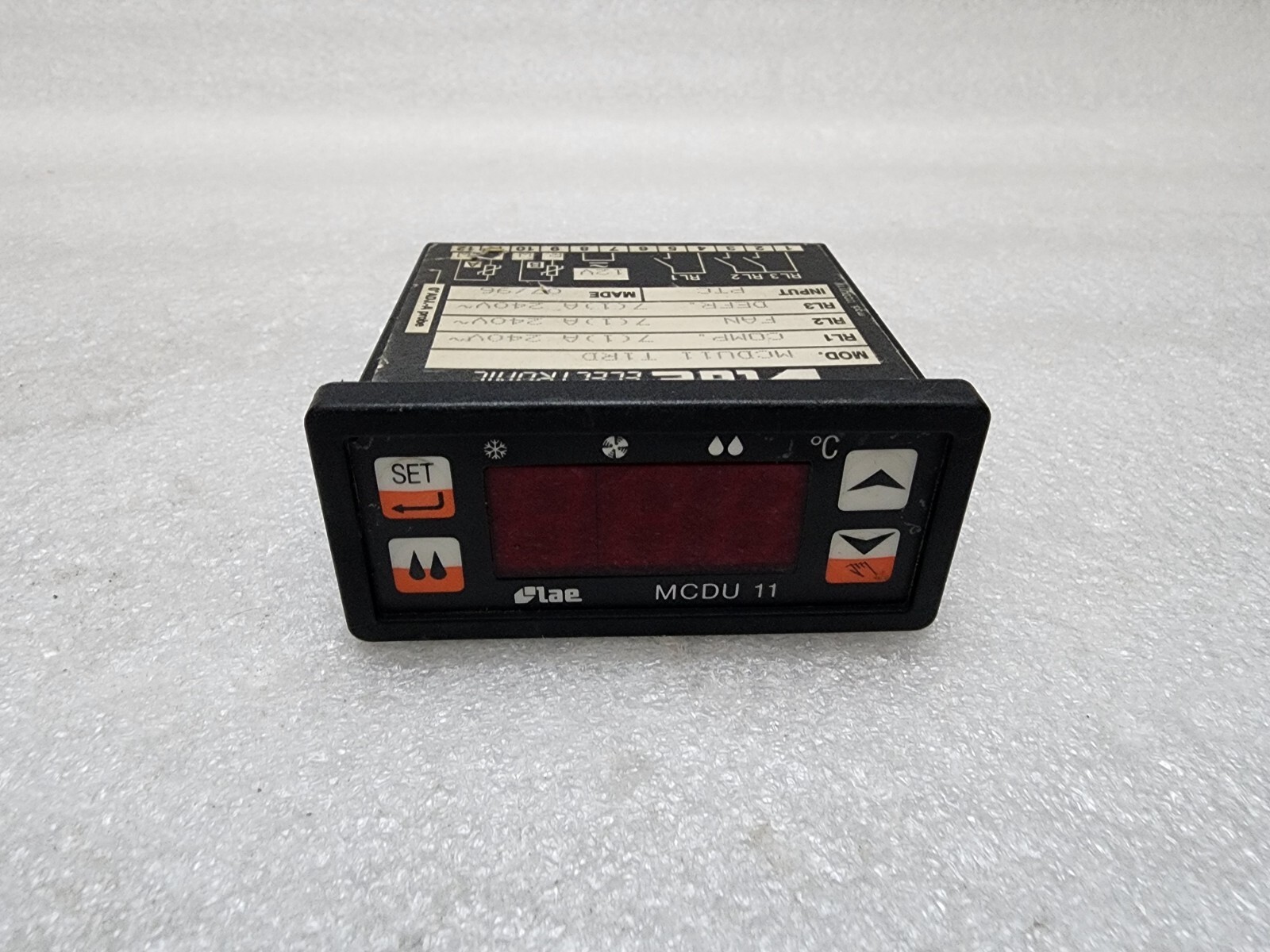 LAE ELECTRONICS MCDU11-T1RD TEMPERATURE CONTROLLER 12VDC - Image 2