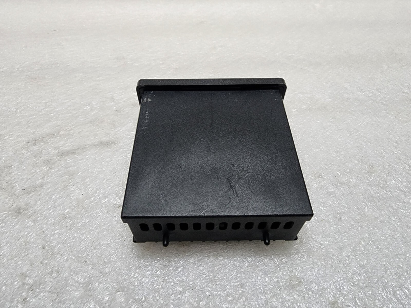 LAE ELECTRONICS MCDU11-T1RD TEMPERATURE CONTROLLER 12VDC - Image 5