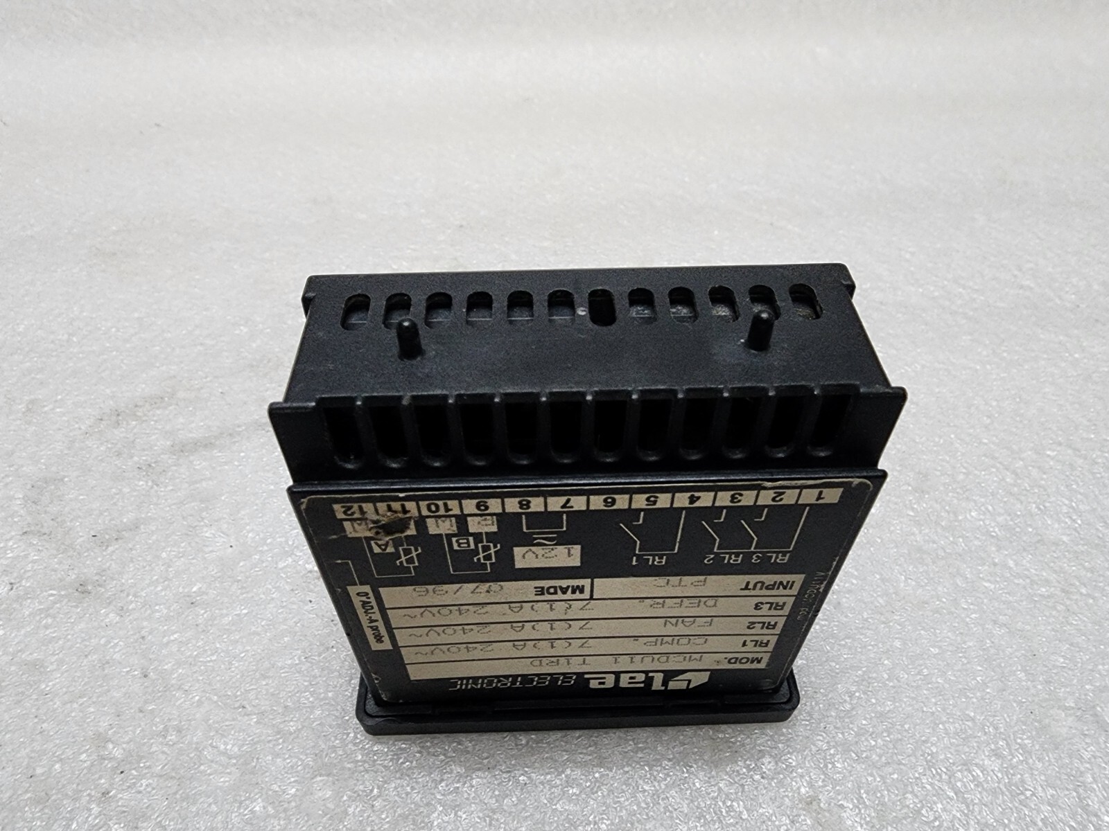 LAE ELECTRONICS MCDU11-T1RD TEMPERATURE CONTROLLER 12VDC - Image 8