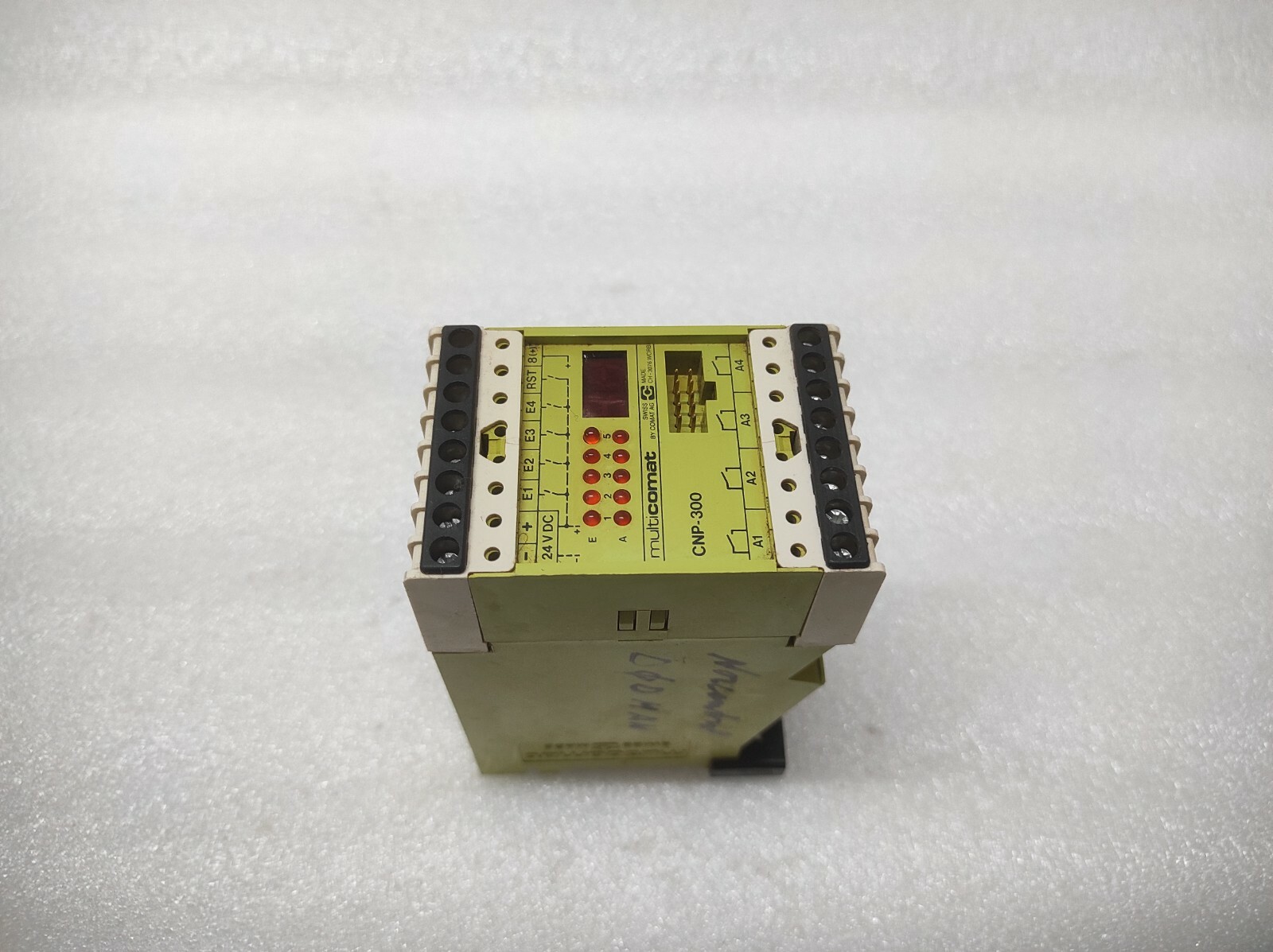 MULTICOMAT CNP-300 PROGRAMMABLE RELAY 24VDC - Image 2